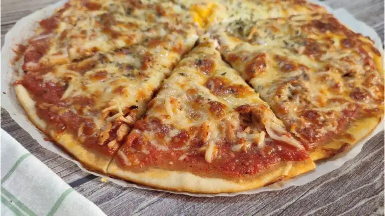 Cómo hacer masa para pizza sin levadura: receta casera con polvo